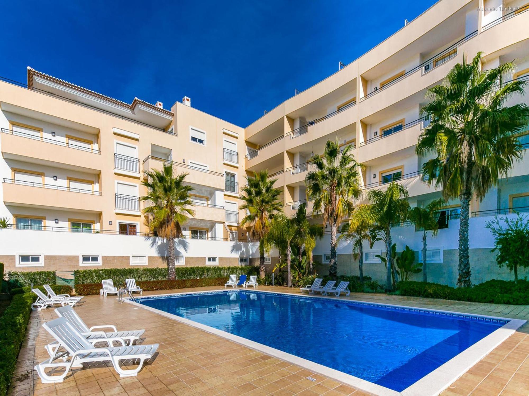 A04 - Large Modern 1 Bed Apartment With Pool Лагос Екстериор снимка