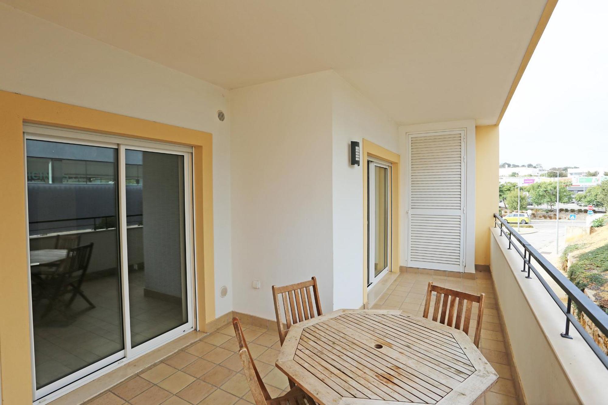A04 - Large Modern 1 Bed Apartment With Pool Лагос Екстериор снимка